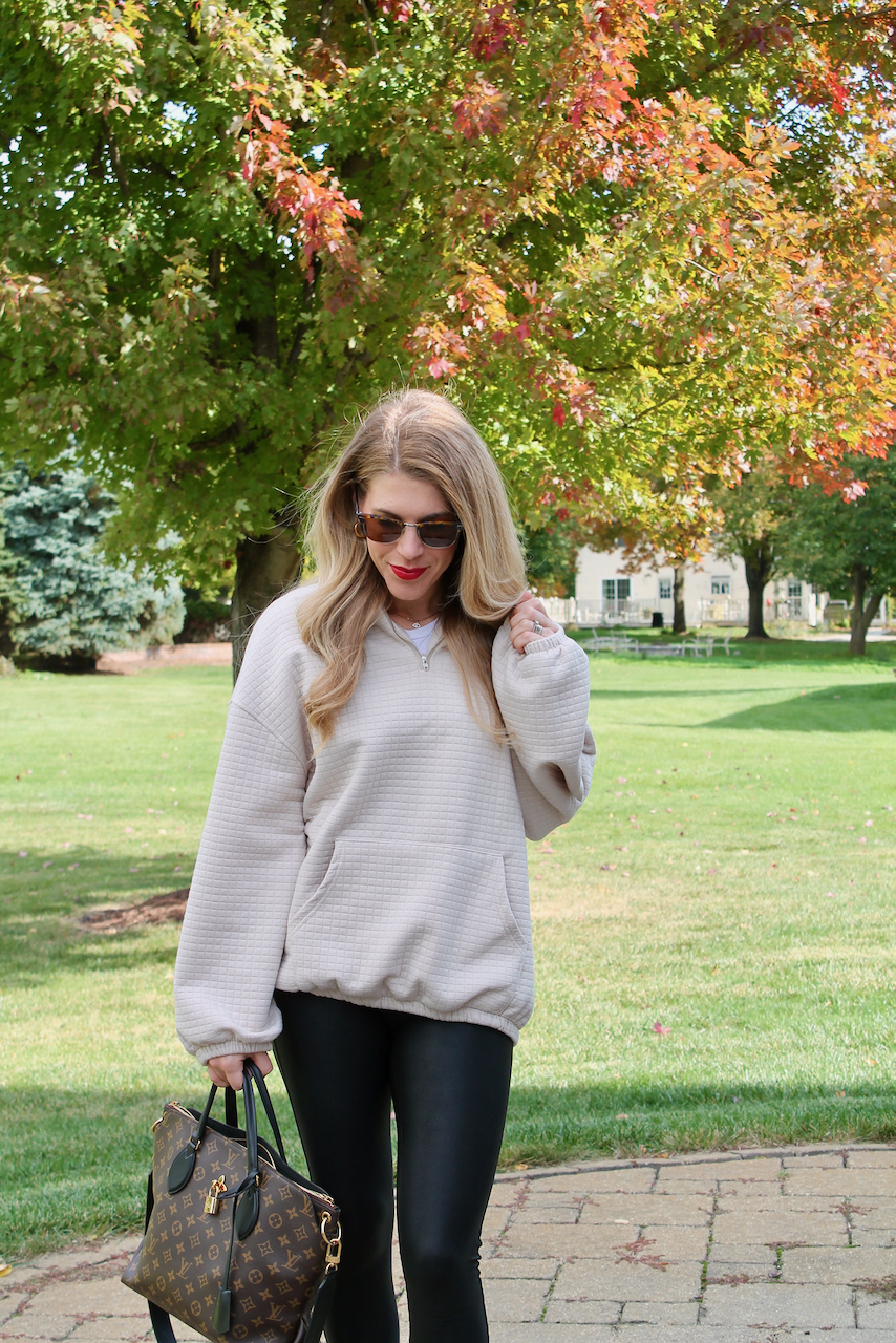 Fall Staple: Leather Leggings - Teach Me Style - A style, beauty and life  blog.